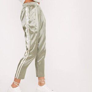 PrettyLittleThing Ahannon Sage Green Satin Side Stripe Boxer Jogger 0 NEW